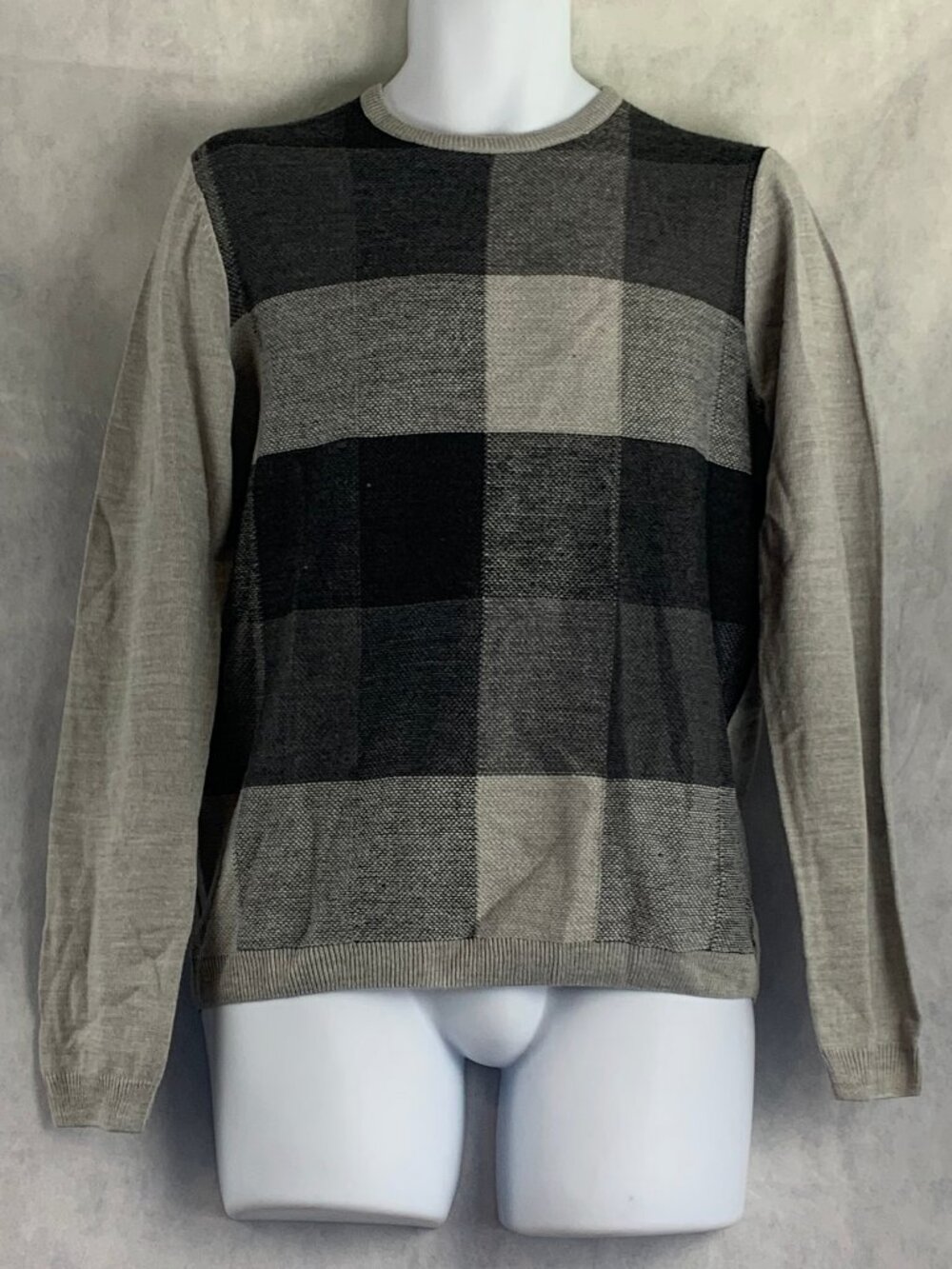 Ryan Seacrest Distinction Men's Pullover Sweater, Concrete Gray Plaid, Small